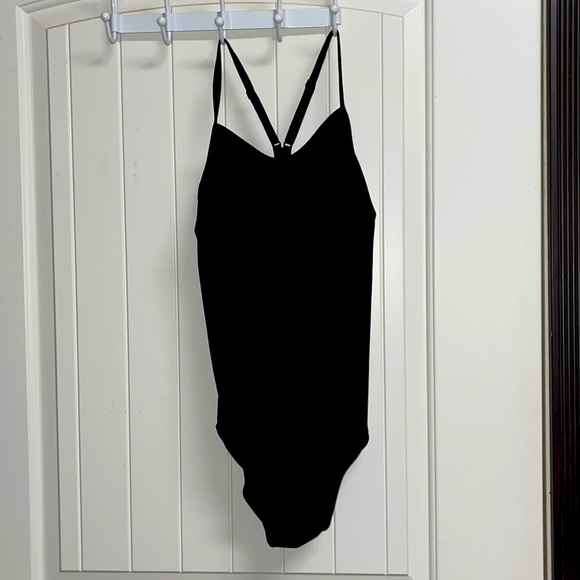 Baleaf bathing suit! Simple & practical! - Picture 1 of 6